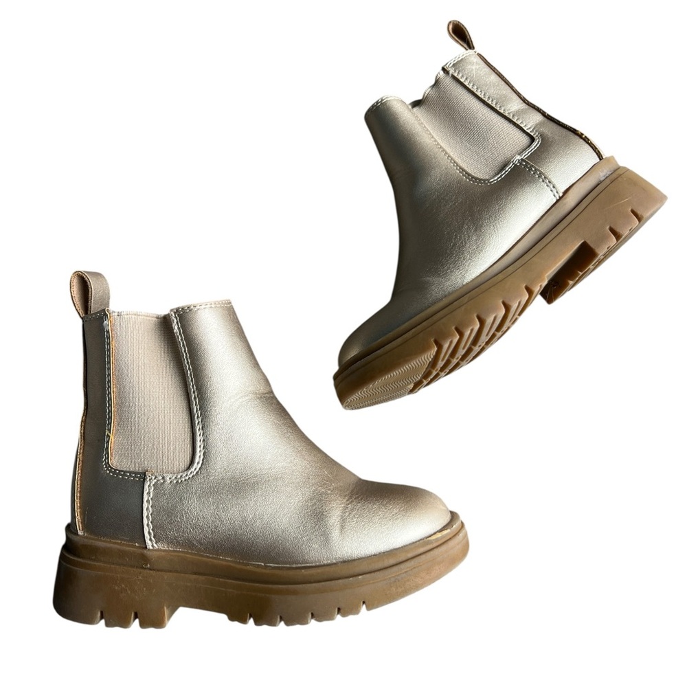 Metallic Gold Girls Chelsea Boots Size 7‎